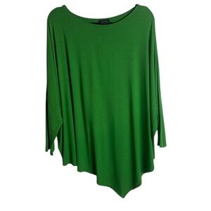 J Jill Wearever Size Large Kelly Green Blouse Aysmetrical Hem Batwing Sleeve